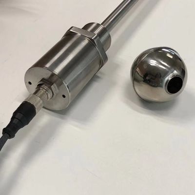 Lag Accuracy 10 μm UNIVO Hydraulic Cylinder Water Oil Level Transmitter UBCZ-1000Y